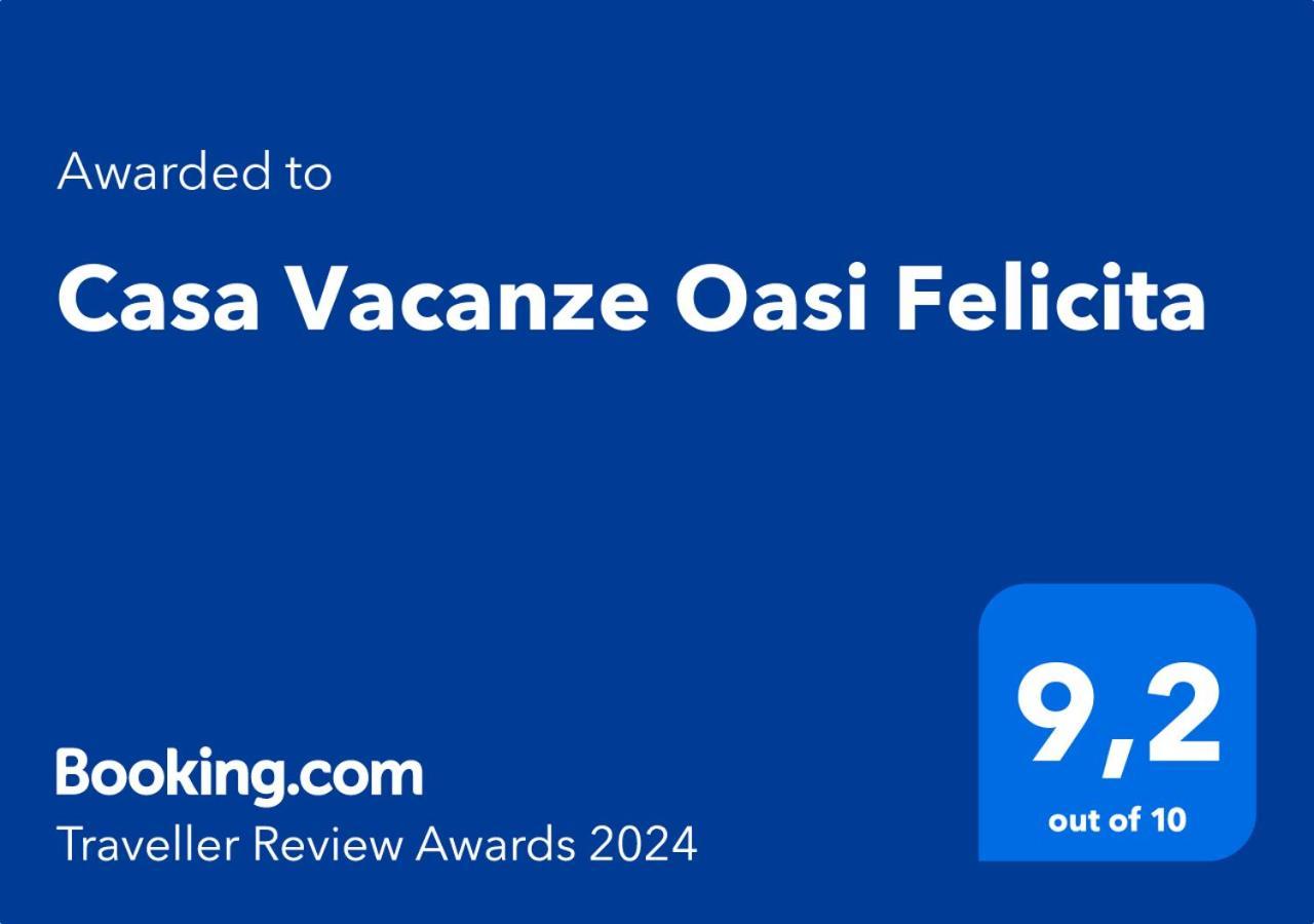 Casa Vacanze Oasi Felicita 노바시리마리나 외부 사진